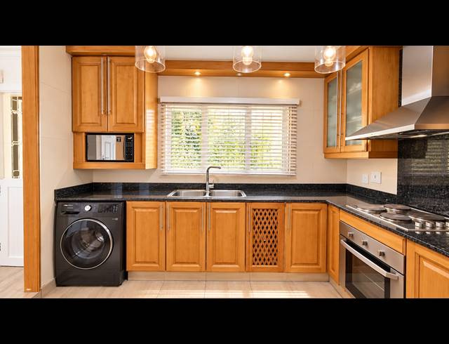 3 BEDROOM DUPLEX FOR SALE IN MUSGRAVE